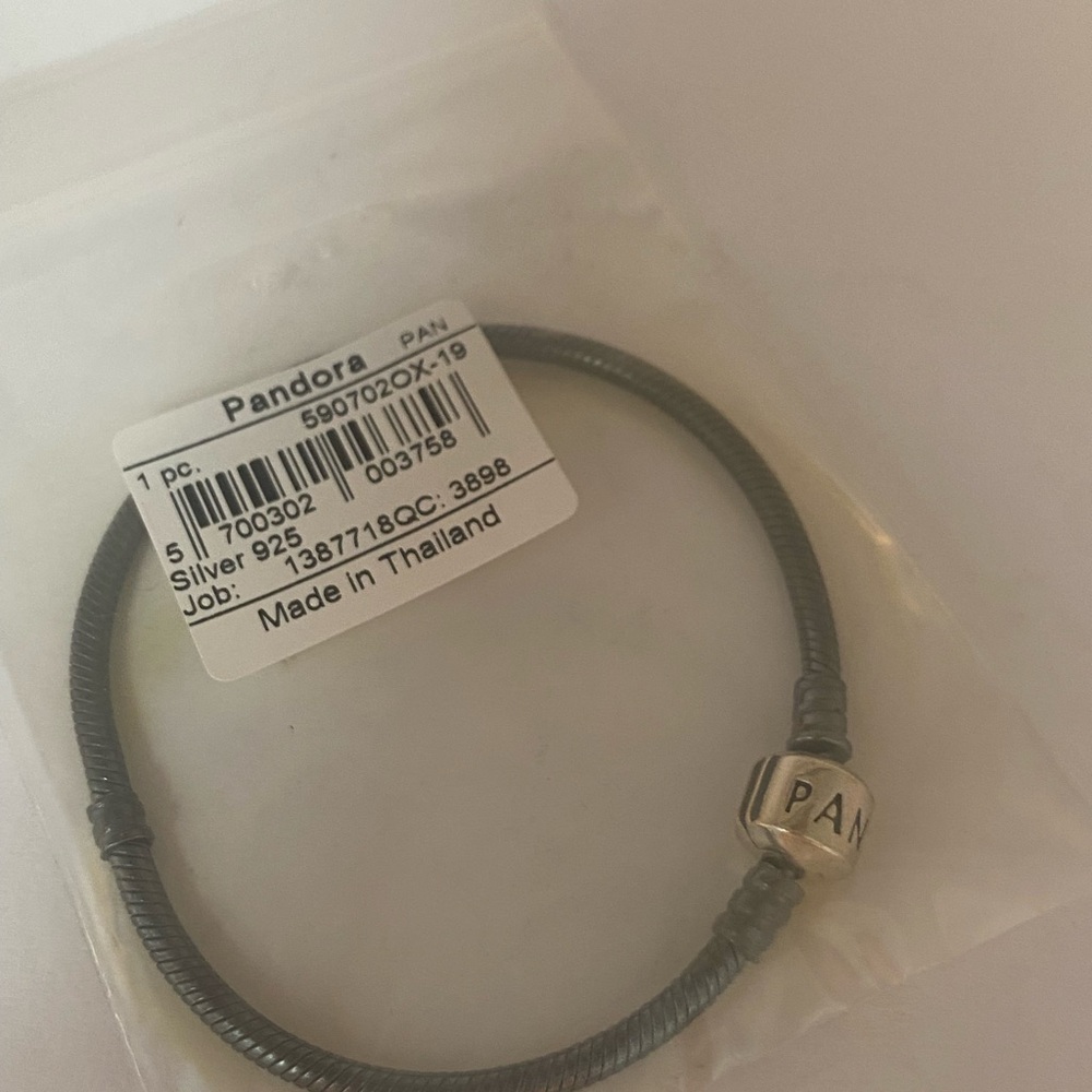 Pandora NEVER WORN Silver Bracelet with Logo Barrel Clasp